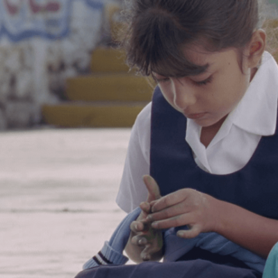 fotograma de la película Huellita