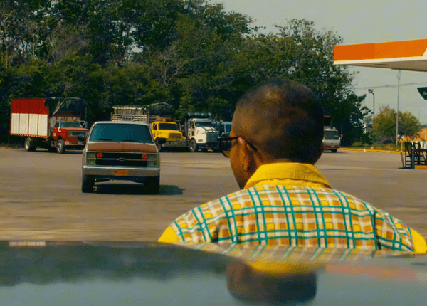 fotograma de la película Caminos Encontrados